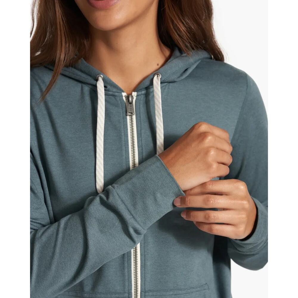 Vuori Halo Performance Hoodie 2.0 Lake Heather - Picture 4 of 12